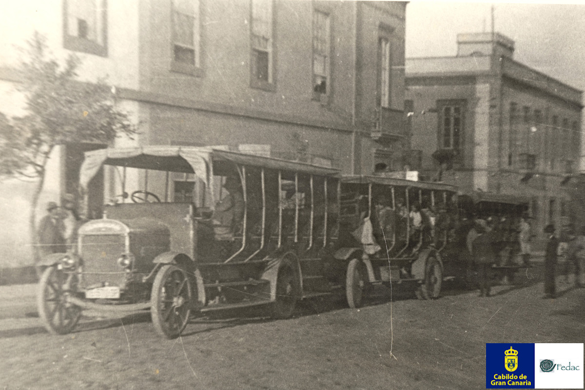 Autobuses / Guaguas 1915